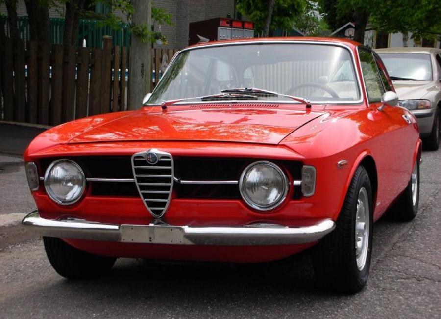 Alfa Romeo Giulia Sprint 1963 года  (фото 7 из 10)